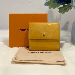 Louis Vuitton Vernis Elise Trifold Wallet